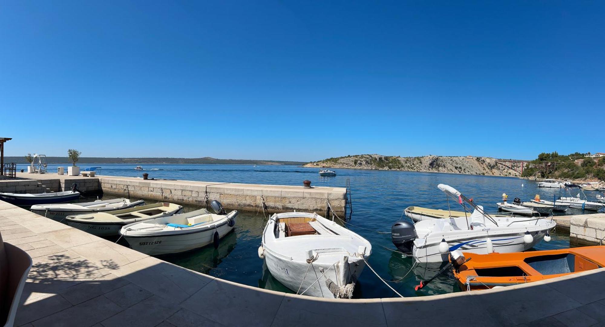 Danisacroatia Lägenhet Maslenica Exteriör bild